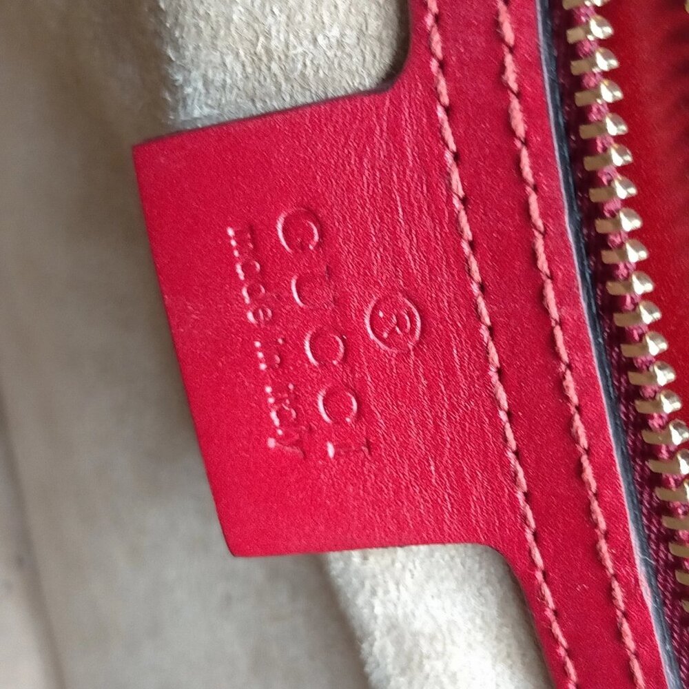 Authentic Gucci Sherry Line Red Leather Shoulder Bag mn684-112625 - Picture 16 of 16